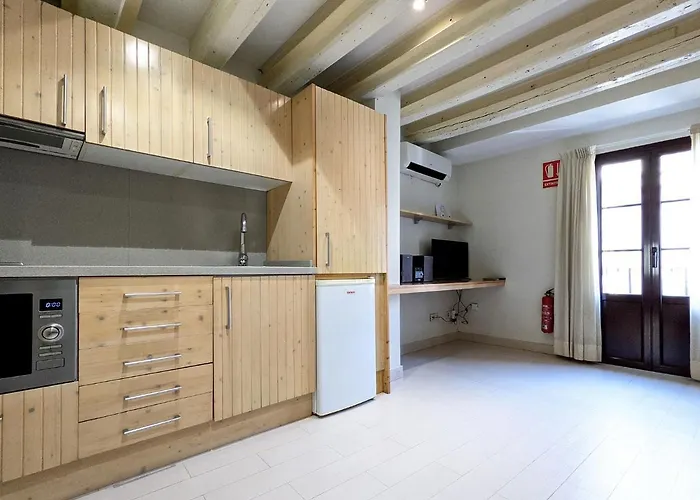 Classbedroom Gothic Ramblas * Barcelona