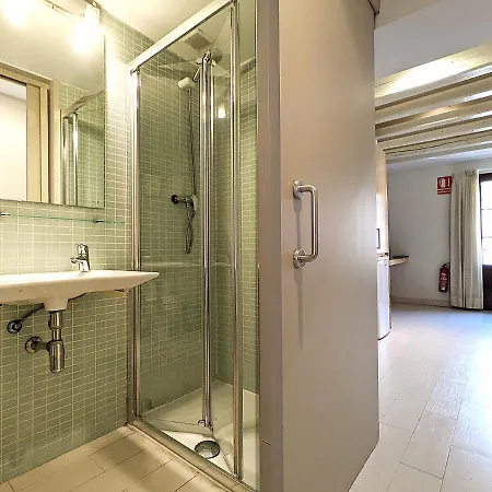 Classbedroom Gothic Ramblas *