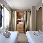 Apartman Classbedroom Gothic Ramblas *